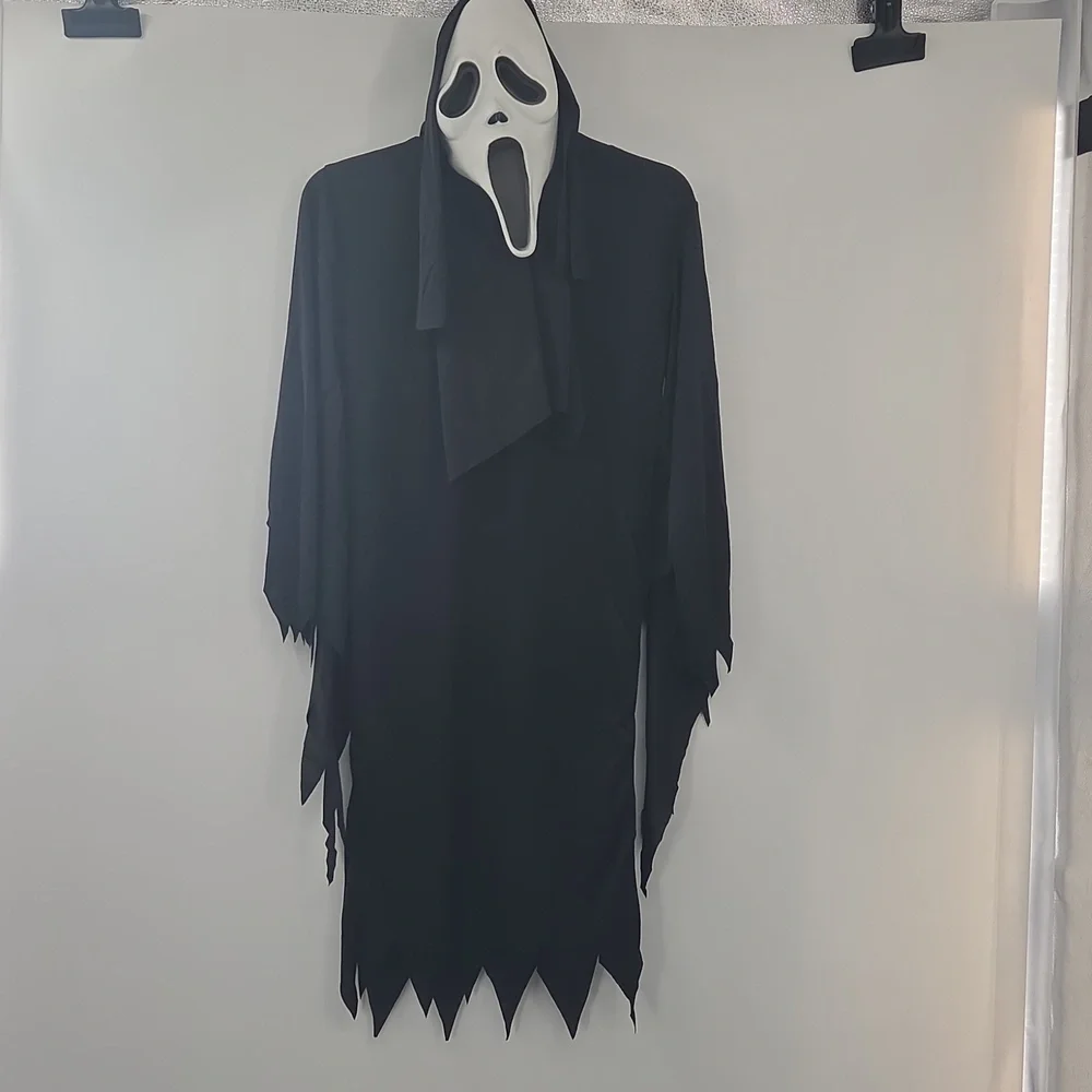 Kids Black Ghost Mask and Hooded Robe Halloween Costume